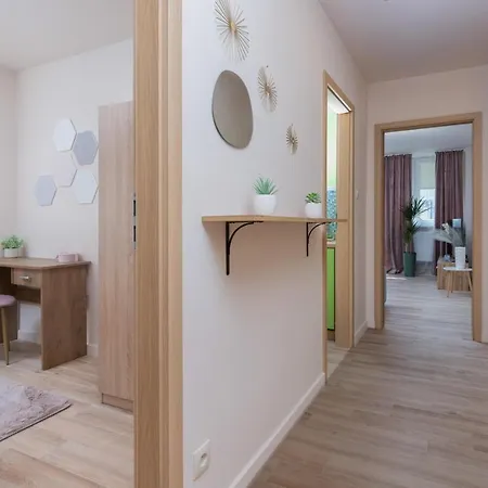 Mokotow Reytan By Renters